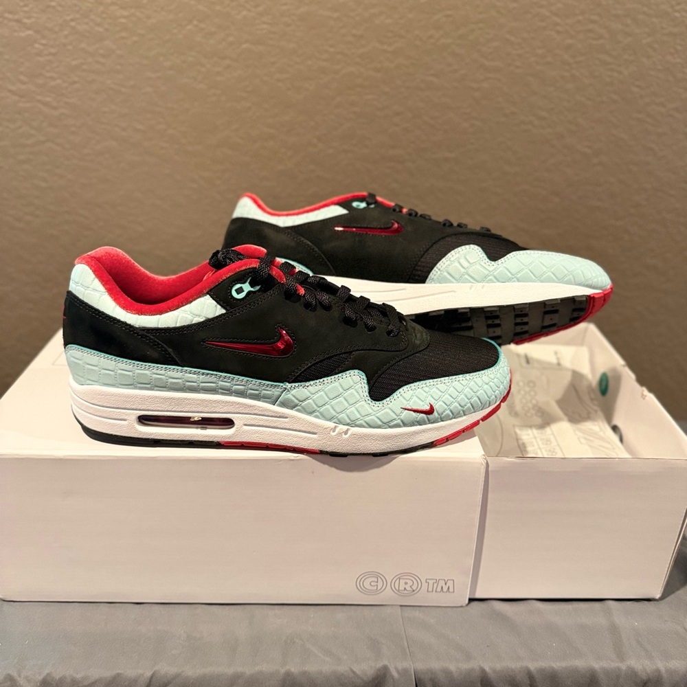 NEW Custom Nike Air Max Premium Black Suede Red Velvet Blue Shoes Mens Size 13